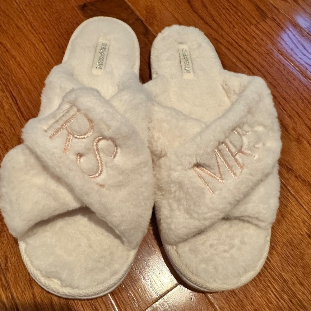 New! Embroidered MRS Slippers! Perfect for a new bride or anniversary!